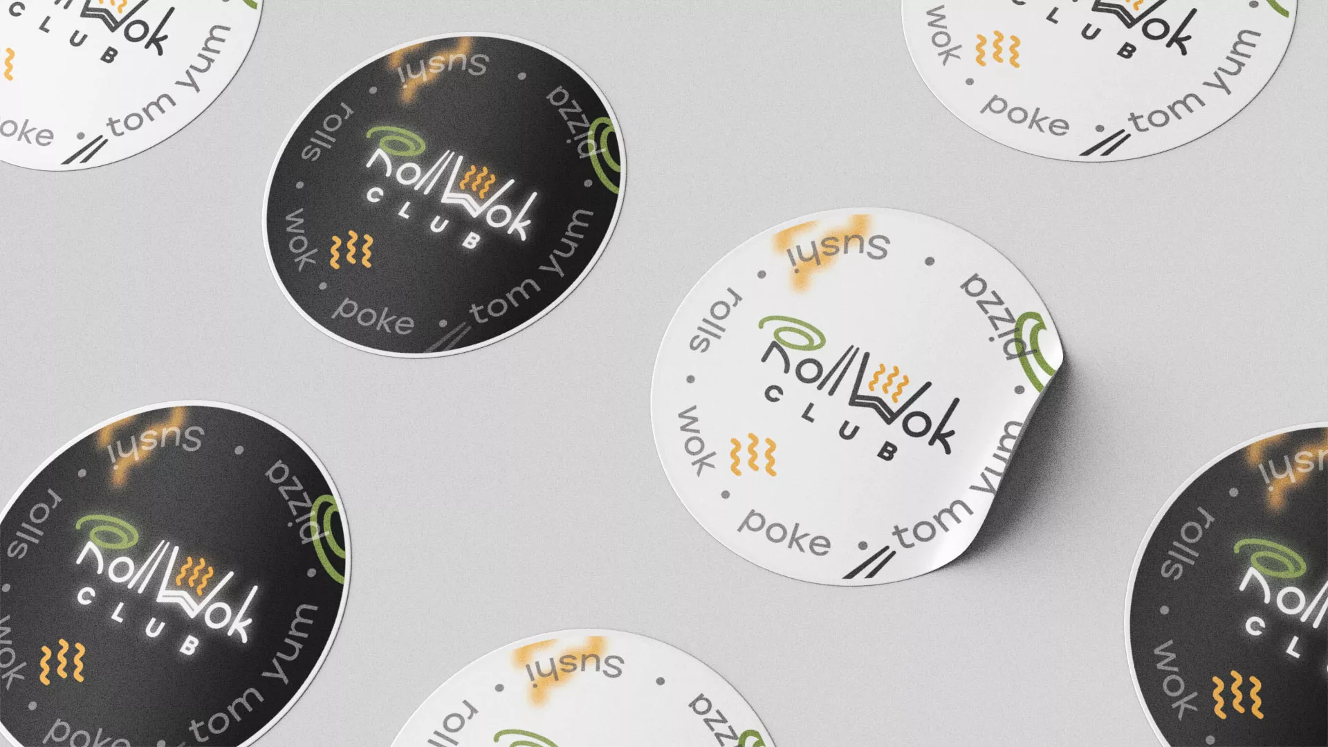 Разработка наклеек для суши-бара «Roll Wok Club» в Ленинске-Кузнецком